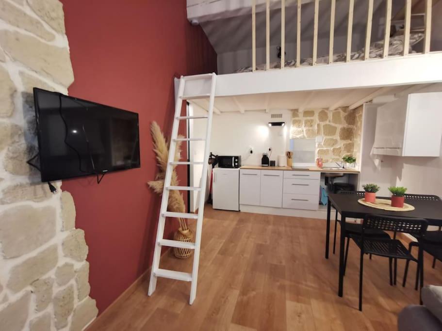 Centre Ville Montpellier - Appartement Au Coeur De L'Ecusson Exterior foto