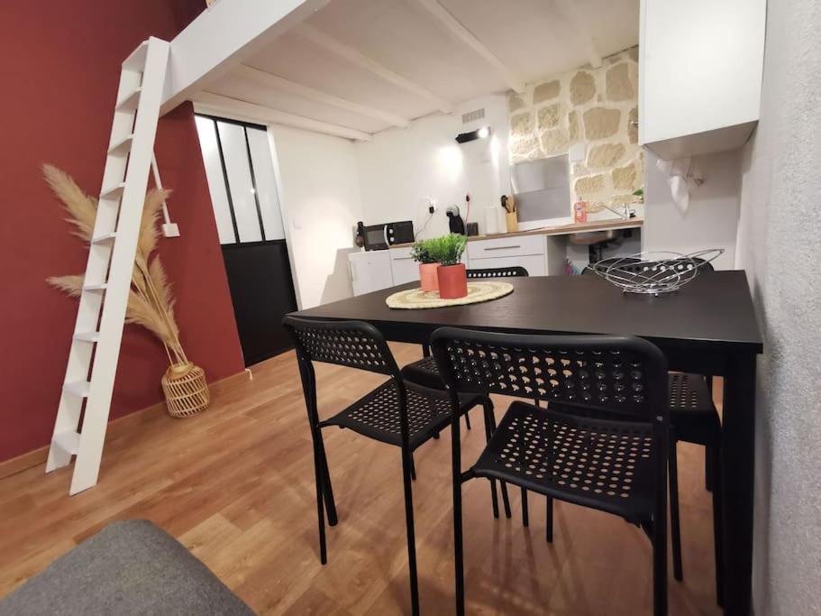 Centre Ville Montpellier - Appartement Au Coeur De L'Ecusson Exterior foto